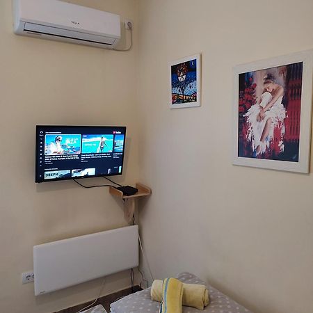 Ferienwohnung Orion Apatman Belgrad Exterior foto