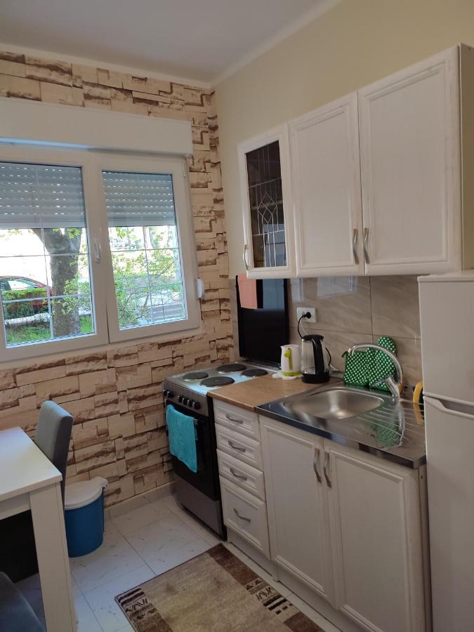 Ferienwohnung Orion Apatman Belgrad Exterior foto